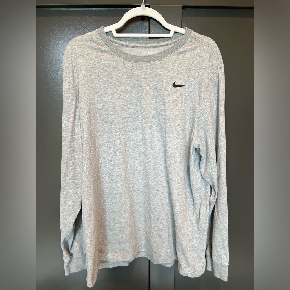 Nike Gray Long Sleeve Top